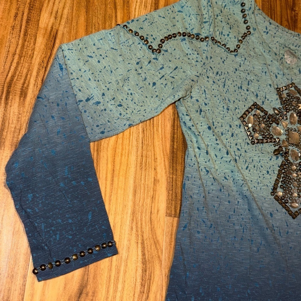 Double D Ranch women’s large shirt long sleeve Teal blue ombre cross embellish - Picture 5 of 11